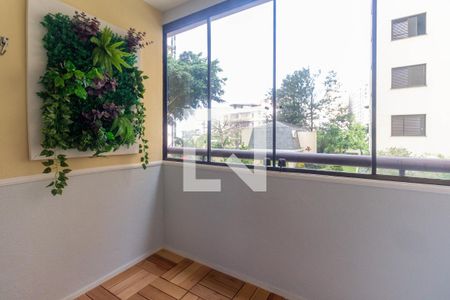 Apartamento à venda com 70m², 3 quartos e 1 vagaVaranda