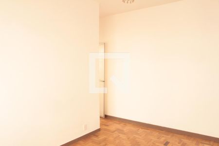 sala de apartamento para alugar com 1 quarto, 38m² em Horto, Belo Horizonte