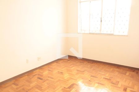 sala de apartamento para alugar com 1 quarto, 38m² em Horto, Belo Horizonte