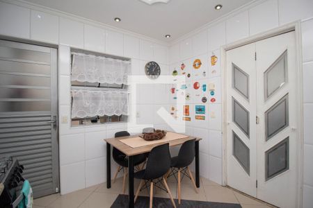 Cozinha de casa à venda com 3 quartos, 120m² em Parque São Domingos, São Paulo