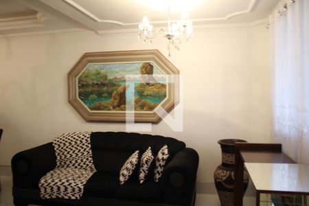 Sala de casa de condomínio à venda com 3 quartos, 126m² em Cabral, Contagem