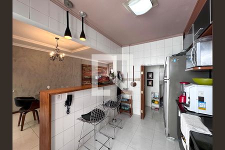 Cozinha de casa de condomínio à venda com 4 quartos, 200m² em Santo Amaro, São Paulo