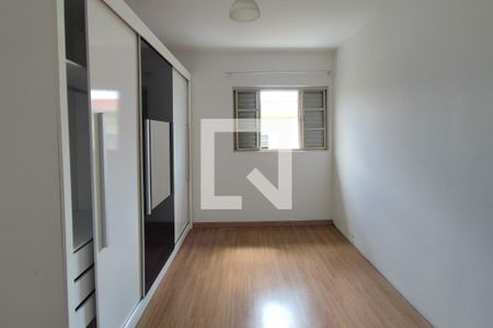 Quarto 2 de apartamento para alugar com 2 quartos, 60m² em Jardim Proença, Campinas