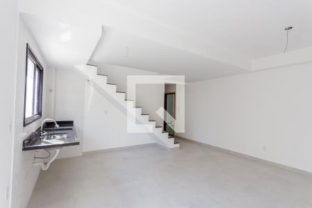 Sala e Cozinha de apartamento à venda com 2 quartos, 110m² em Vila Guiomar, Santo André