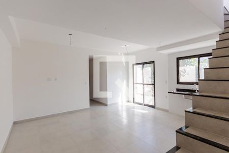 Sala e Cozinha de apartamento para alugar com 2 quartos, 110m² em Vila Guiomar, Santo André