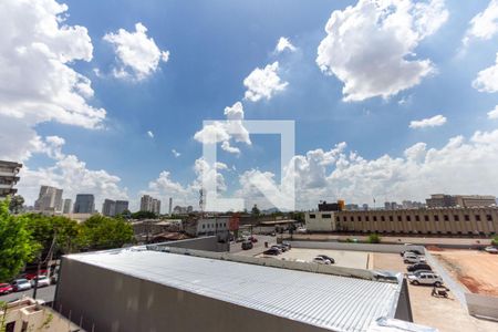 Apartamento à venda com 27m², 1 quarto e sem vaga Apartamento à venda com 27m², 1 quarto e sem vagaSala/cozinha