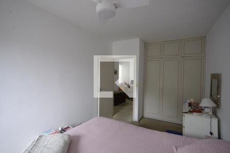 Casa à venda com 215m², 3 quartos e 2 vagasQuarto 1