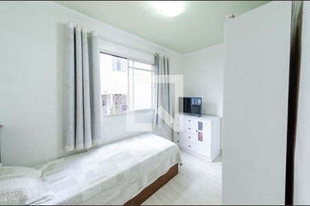 Quarto 2 de apartamento à venda com 3 quartos, 52m² em Alto Caiçaras, Belo Horizonte