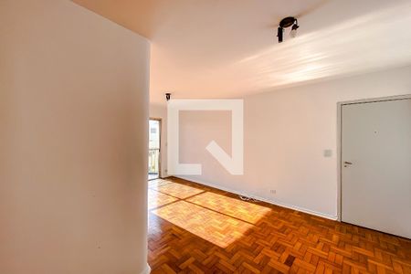 Sala de apartamento à venda com 2 quartos, 80m² em Vila Bertioga, São Paulo