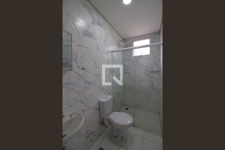 Banheiro de casa de condomínio para alugar com 1 quarto, 30m² em Vila Paulista, Guarulhos