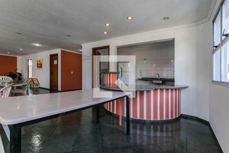 Apartamento para alugar com 70m², 2 quartos e 1 vaga Apartamento para alugar com 70m², 2 quartos e 1 vagaÁrea Comum - Churrasqueira