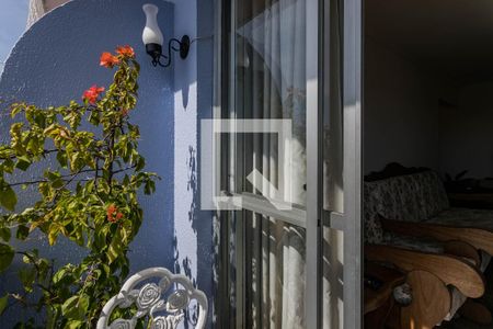 Apartamento para alugar com 70m², 2 quartos e 1 vaga Apartamento para alugar com 70m², 2 quartos e 1 vagaVaranda