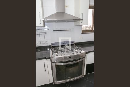 Apartamento para alugar com 165m², 4 quartos e 3 vagas Apartamento para alugar com 165m², 4 quartos e 3 vagasCozinha e Copa