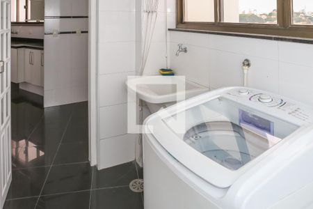 Apartamento para alugar com 165m², 4 quartos e 3 vagas Apartamento para alugar com 165m², 4 quartos e 3 vagasÁrea de Serviço