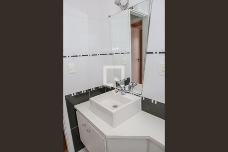 Apartamento para alugar com 165m², 4 quartos e 3 vagas Apartamento para alugar com 165m², 4 quartos e 3 vagasBanheiro Social