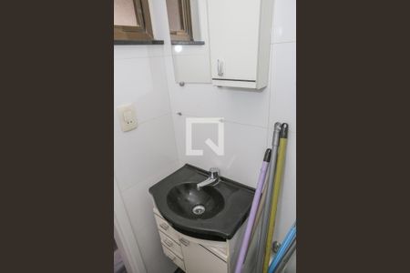 Apartamento para alugar com 165m², 4 quartos e 3 vagas Apartamento para alugar com 165m², 4 quartos e 3 vagasBanheiro de Serviço