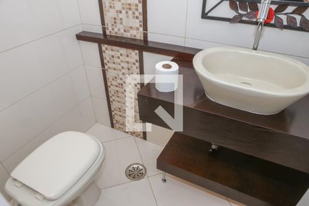 Lavabo de apartamento à venda com 4 quartos, 165m² em Vila Ipojuca, São Paulo