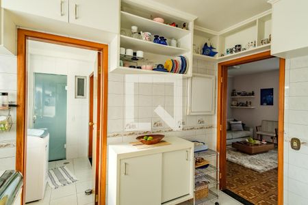 Apartamento à venda com 89m², 4 quartos e 2 vagasCozinha