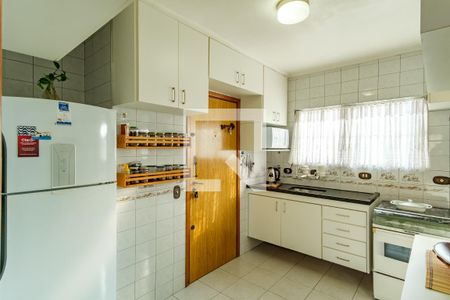 Apartamento à venda com 89m², 4 quartos e 2 vagasCozinha