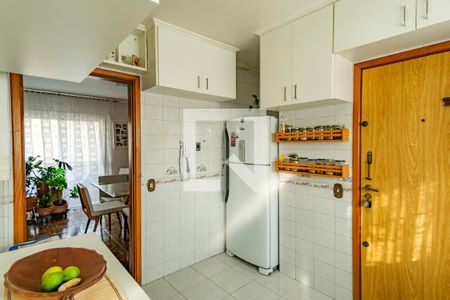 Apartamento à venda com 89m², 4 quartos e 2 vagasCozinha