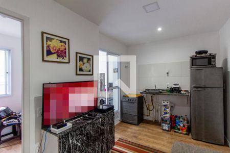 Sala e Cozinha Integrada de apartamento para alugar com 2 quartos, 30m² em Cidade Antônio Estêvão de Carvalho, São Paulo