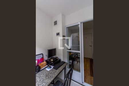 Varanda Sala  de apartamento para alugar com 2 quartos, 30m² em Cidade Antônio Estêvão de Carvalho, São Paulo