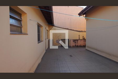 Casa à venda com 303m², 4 quartos e 4 vagasQuintal