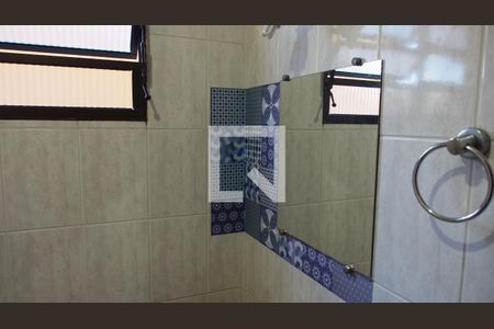 Casa à venda com 303m², 4 quartos e 4 vagasBanheiro