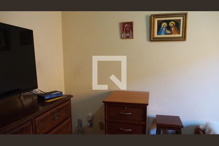 Casa à venda com 303m², 4 quartos e 4 vagasQuarto 2