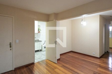 Sala de apartamento à venda com 3 quartos, 74m² em Bosque da Saúde, São Paulo