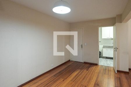 Sala de apartamento à venda com 3 quartos, 74m² em Bosque da Saúde, São Paulo