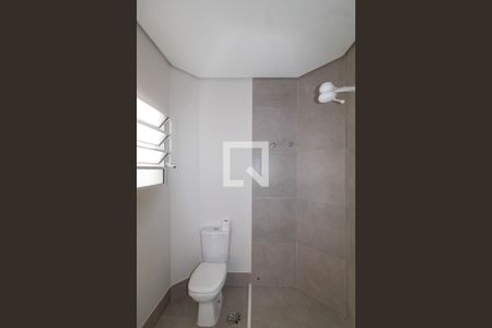 Casa à venda com 100m², 2 quartos e sem vagaBanheiro da Casa 1