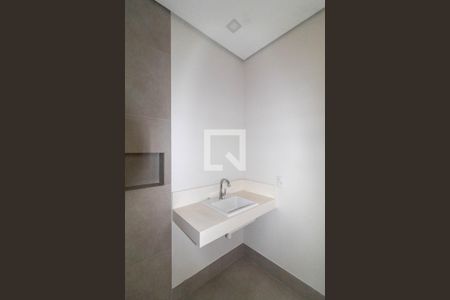 Casa à venda com 100m², 2 quartos e sem vagaBanheiro da Casa 1