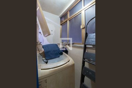 Apartamento à venda com 48m², 1 quarto e sem vaga Apartamento à venda com 48m², 1 quarto e sem vagaCozinha e Área de Serviço