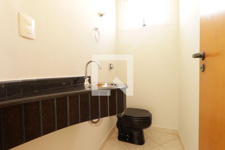 Lavabo  de casa para alugar com 4 quartos, 185m² em Ribeirânia, Ribeirão Preto