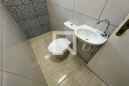 Studio para alugar com 25m², 1 quarto e sem vaga Studio para alugar com 25m², 1 quarto e sem vagaBanheiro