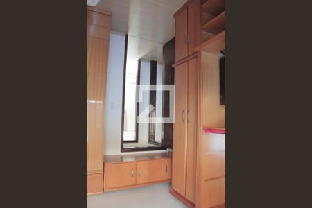 Quarto 1 - Armários de apartamento à venda com 2 quartos, 63m² em Partenon, Porto Alegre