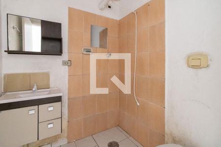 Banheiro  de casa de condomínio para alugar com 1 quarto, 800m² em Jardim Cocaia, Guarulhos