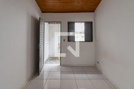 Dormitório  de casa de condomínio para alugar com 1 quarto, 800m² em Jardim Cocaia, Guarulhos