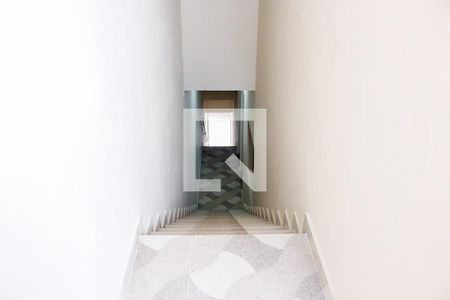 Casa para alugar com 64m², 2 quartos e sem vagaEscada