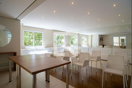 Apartamento à venda com 37m², 1 quarto e 1 vaga Apartamento à venda com 37m², 1 quarto e 1 vagaÁrea comum - Salão de Festas