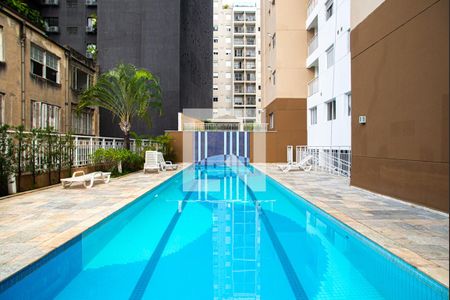 Apartamento à venda com 37m², 1 quarto e 1 vaga Apartamento à venda com 37m², 1 quarto e 1 vagaÁrea comum - Piscina