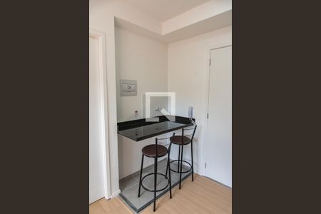 Sala/cozinha de apartamento para alugar com 1 quarto, 24m² em Sé, São Paulo
