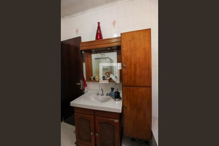 Casa à venda com 170m², 3 quartos e 2 vagasBanheiro