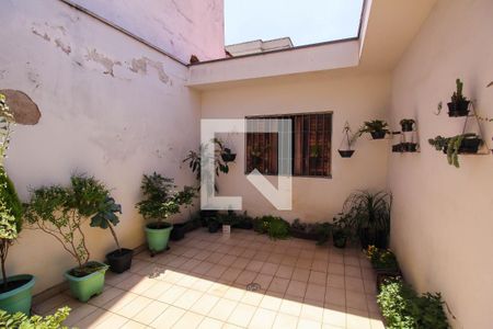 Casa à venda com 170m², 3 quartos e 2 vagasÁrea de Serviço