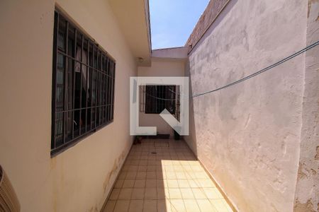 Casa à venda com 170m², 3 quartos e 2 vagasÁrea de Serviço
