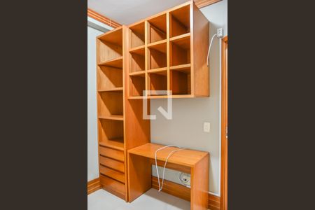 Apartamento para alugar com 81m², 3 quartos e 2 vagasQuarto 2