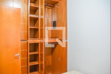 Apartamento para alugar com 81m², 3 quartos e 2 vagasQuarto 2