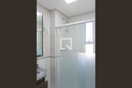 Apartamento para alugar com 81m², 3 quartos e 2 vagasBanheiro