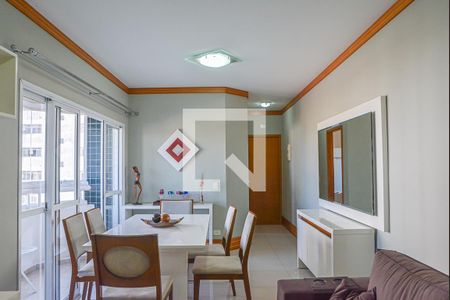 Apartamento para alugar com 81m², 3 quartos e 2 vagasSala